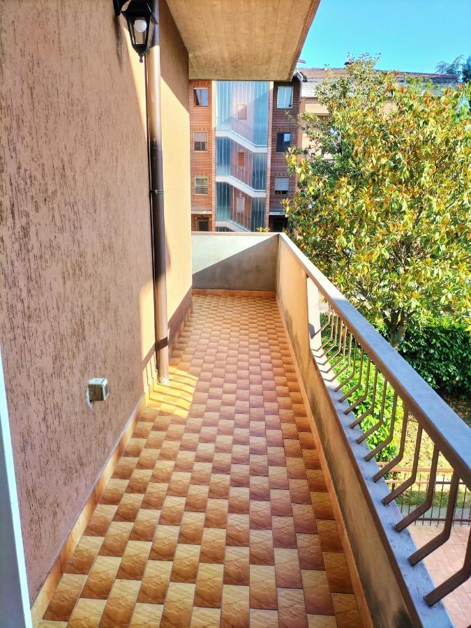 Appartamento Di Via Refini Сполето Экстерьер фото